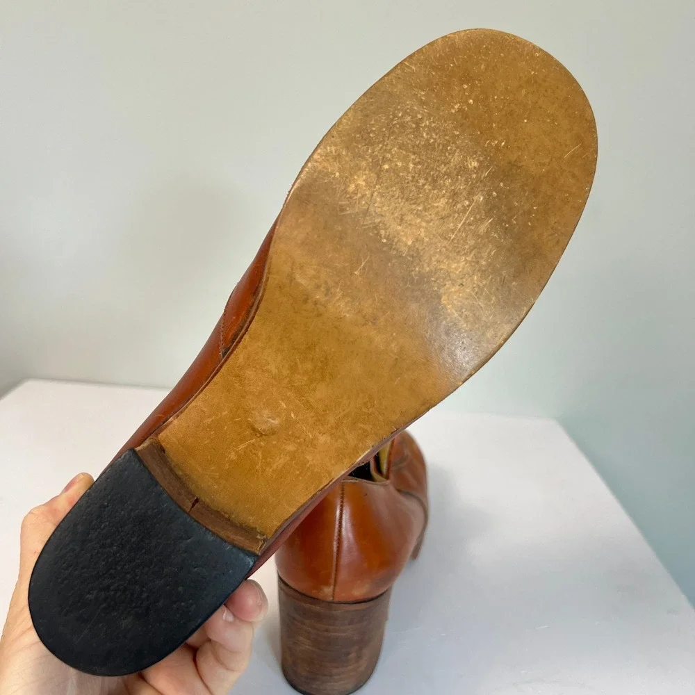 VTG 70s  Hippie Platform Loafers Size 9 Tan Leather Block Heel Argentina Verde